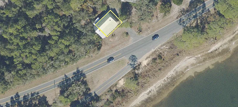 1570 Hwy 98th E