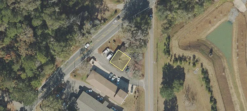 2613 Centerville Rd