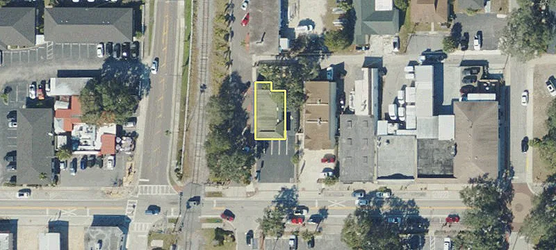 855 Main St
