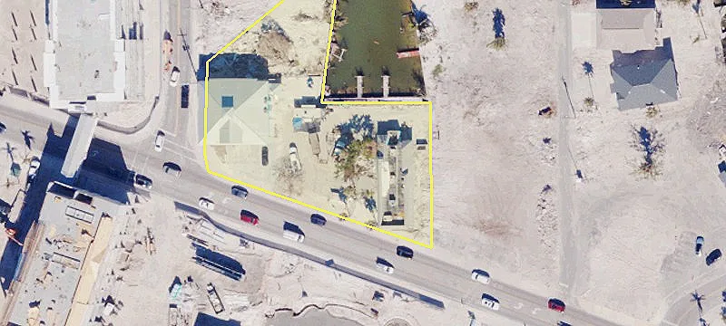 1167 Estero Blvd