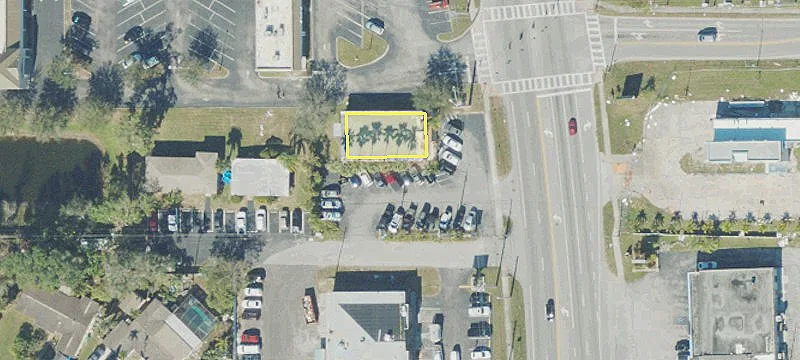 915 Courtenay Pkwy