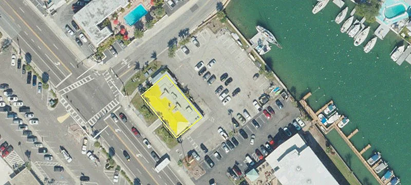 11165 Gulf Blvd