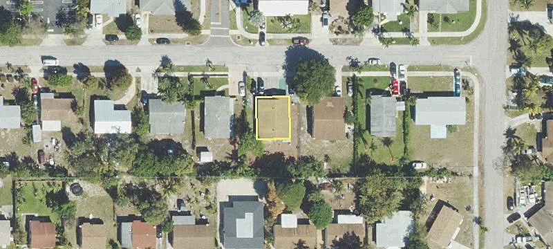 620 8th Ct