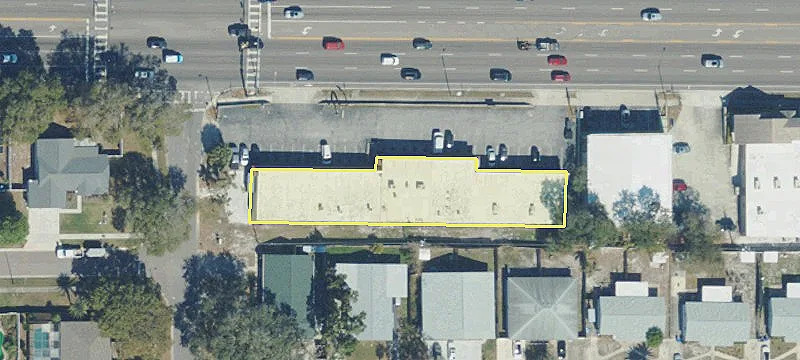 2109 Main St