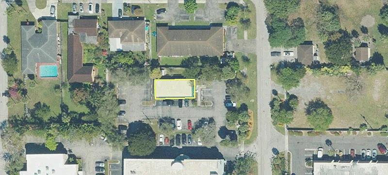 513 Melaleuca Dr