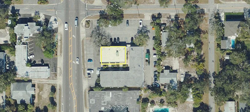 1059 Broadway