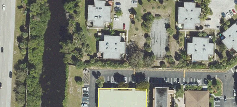 1775 Congress Ave