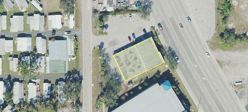 1357 Tamiami Trl