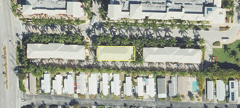 306 Moorings Dr