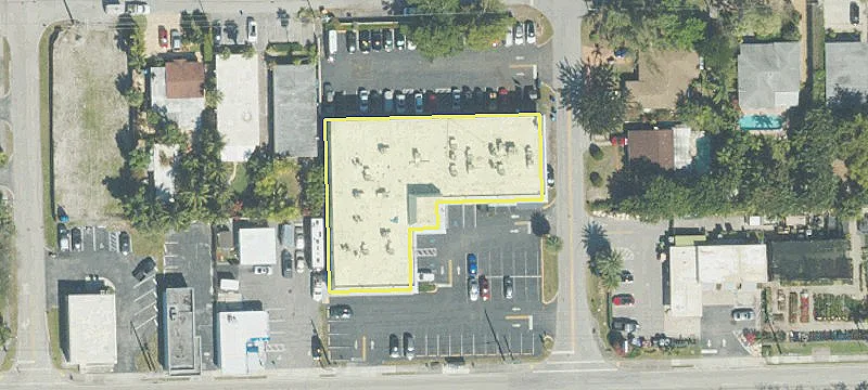 1421 Oakland Park Blvd