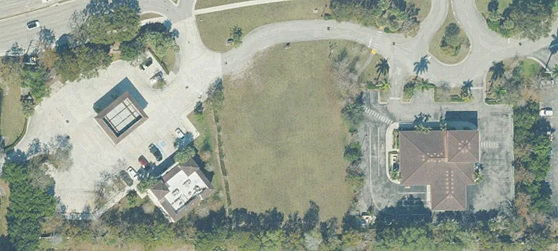 10370 Royal Palm Blvd