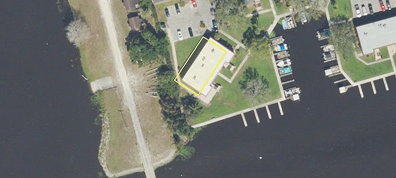 3124 Us Hwy 441st SE