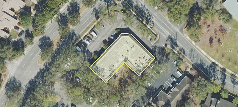 241 Hunt Clb Blvd