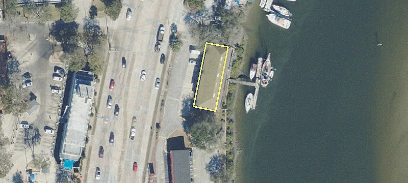 601 Ponce De Leon Blvd