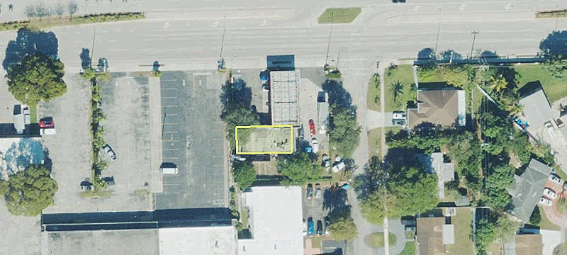 7000 Pnes Blvd
