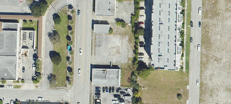 2202 Dixie Hwy