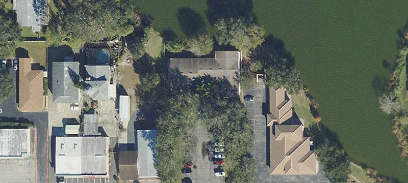 1736 Edgewood Dr
