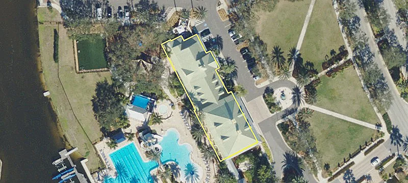 107 Manns Hbr Dr