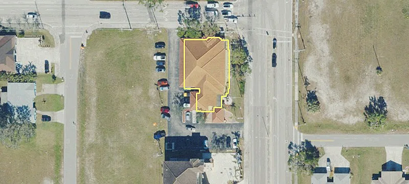 1206 Country Clb Blvd