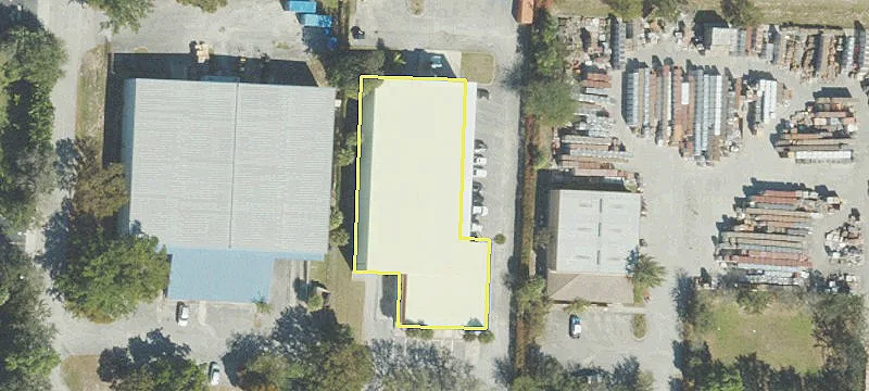 858 13th Ct