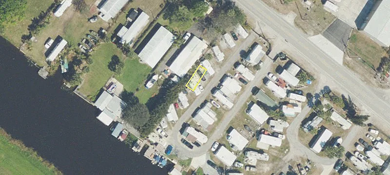 5240 Us Hwy 441st SE