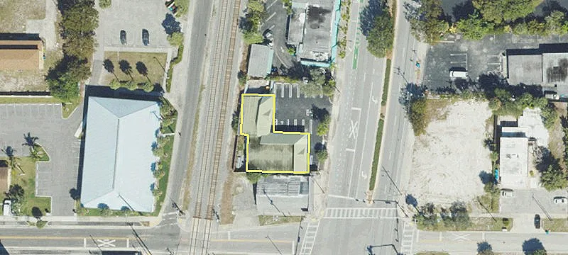 1105 Federal Hwy