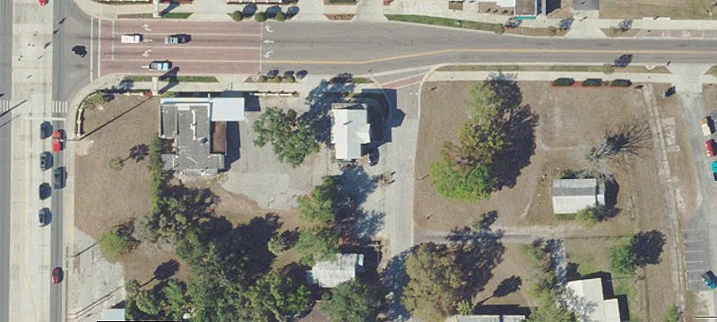 1317 Main St