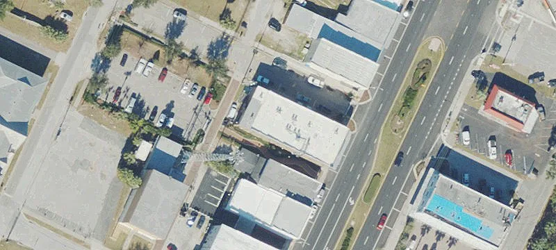 87 Central Ave