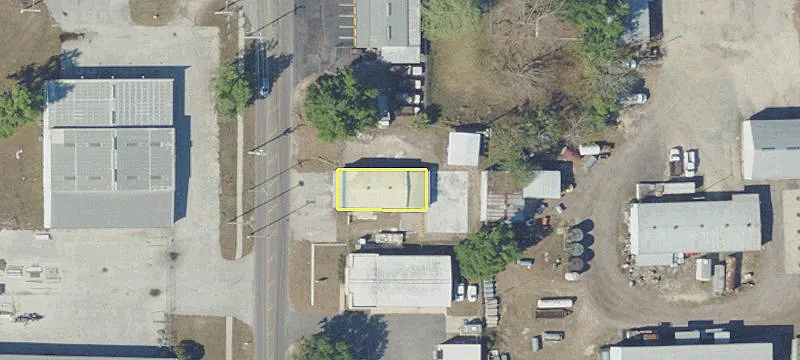 140 Woodlawn Ave