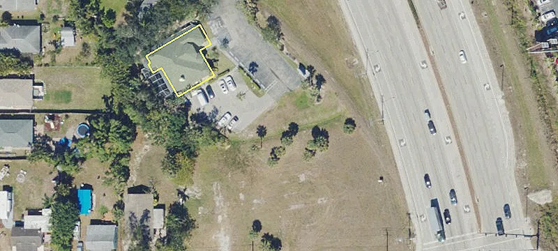 Trailside Dr