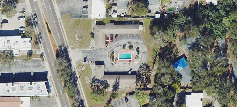 4108 Tamiami Trl