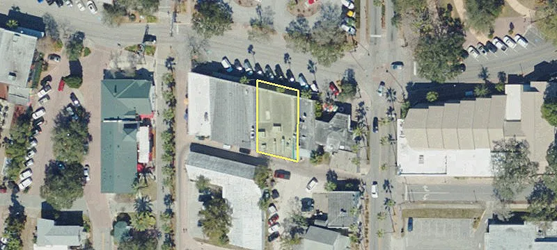 365 Main St