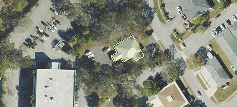 1401 Lawnwood Cir