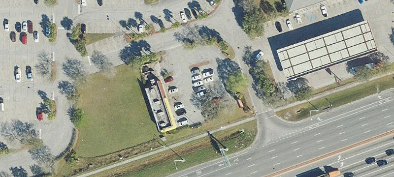 5872 Okeechobee Rd