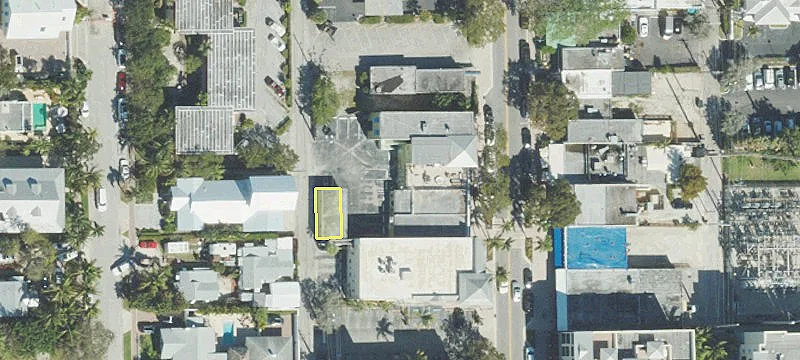 162 2nd Ave