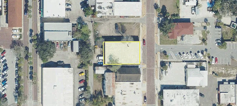 120 Ring Ave