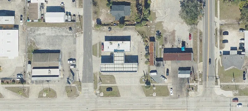 1615 Memorial Blvd