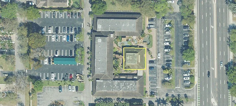 3000 University Dr, Unit 2F