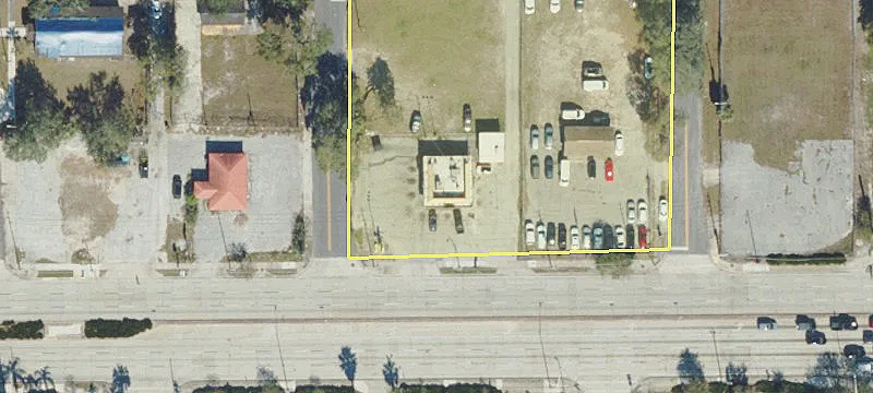 215 Memorial Blvd
