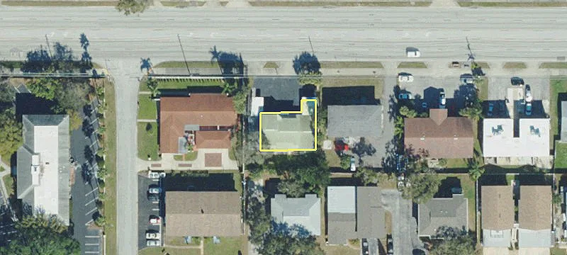 2261 Bay Dr