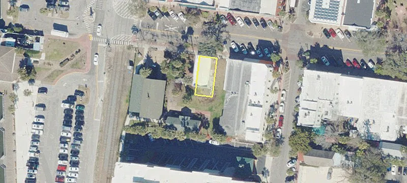 110 Ctr St