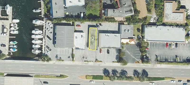 617 Northlake Blvd