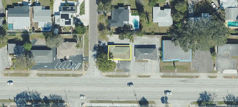 2450 Bay Dr