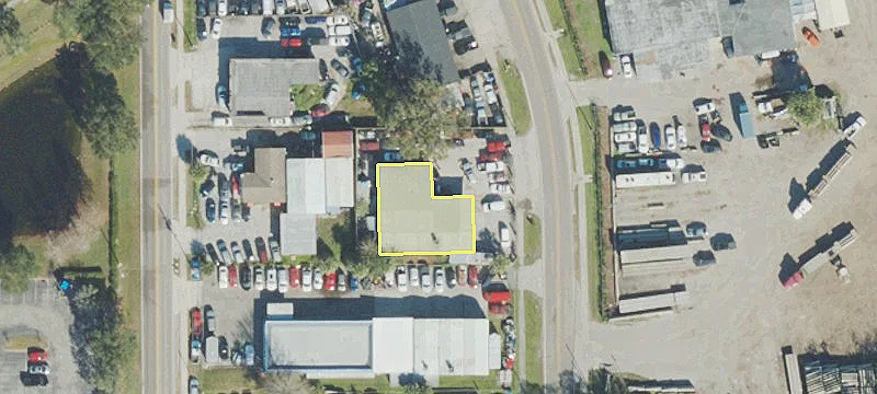 1102 Tucker Ave
