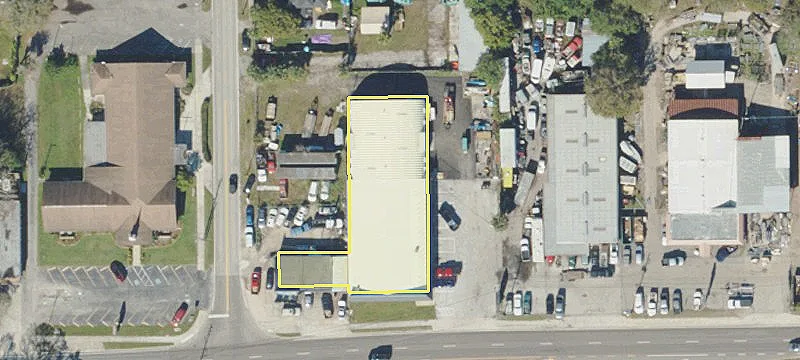 1304 Baker St