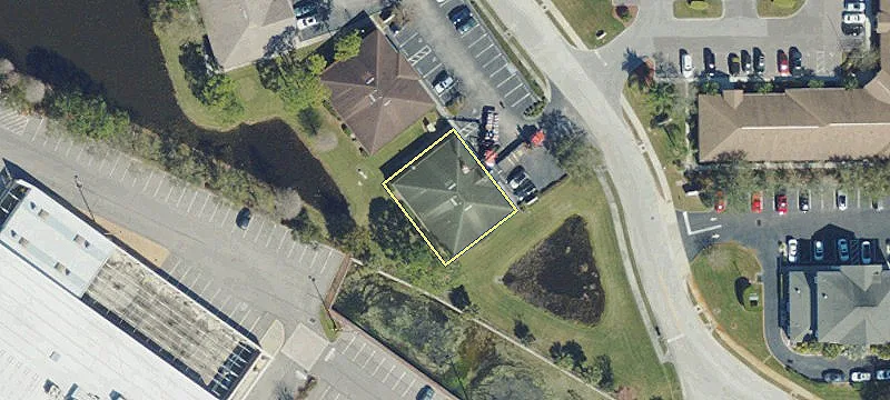 4174 Woodlands Pkwy