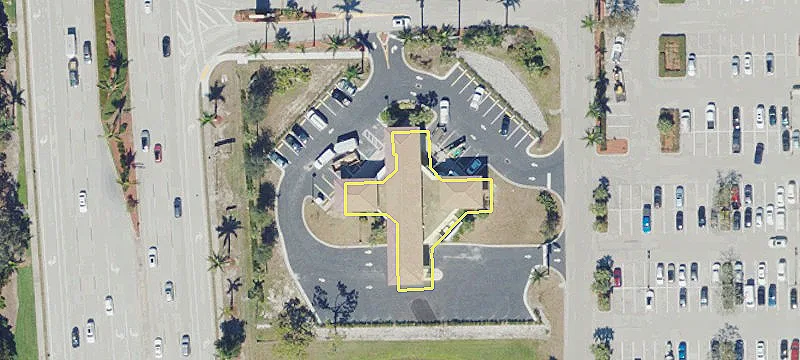 26851 Tamiami Trl