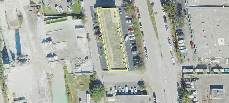 3221 Andrews Ave, Unit F