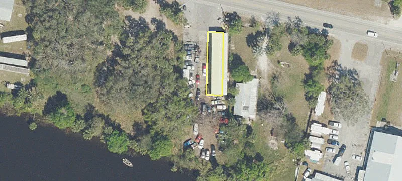 3826 Us Hwy 441st SE