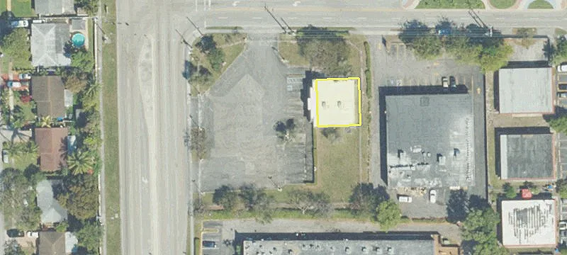 955 Lauderdale Ave